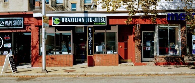 mau mau brazilian jiu-jitsu academy